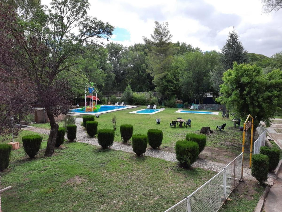Hotel El Volcan Extérieur photo
